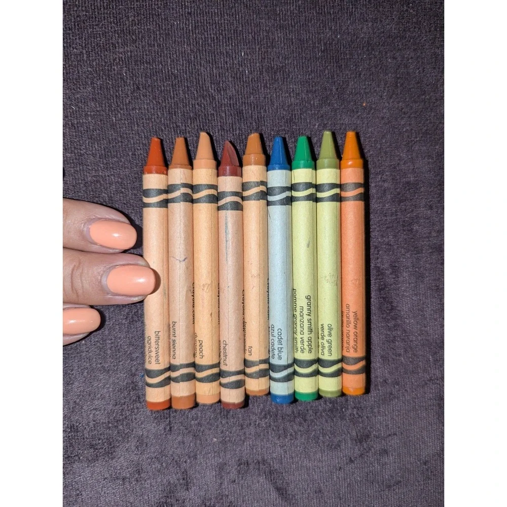 Vintage Crayola Nostalgia Colors Lot 17 Original Paper Wrapper Collector Set